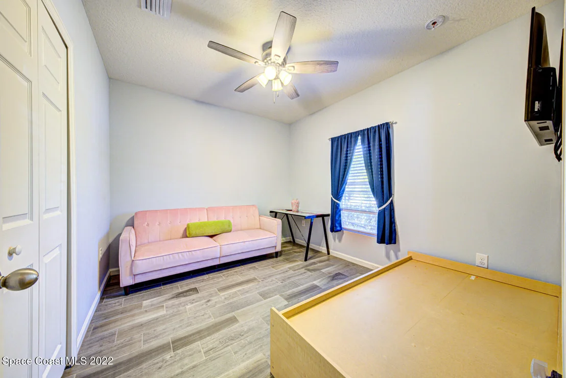 Photo of 1556 Fuji Drive
