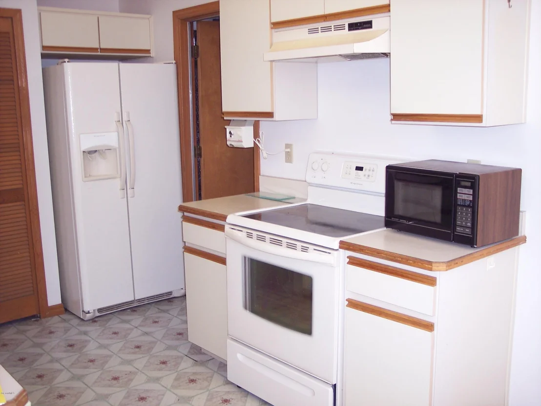 Photo of 880 Cross Lake Drive