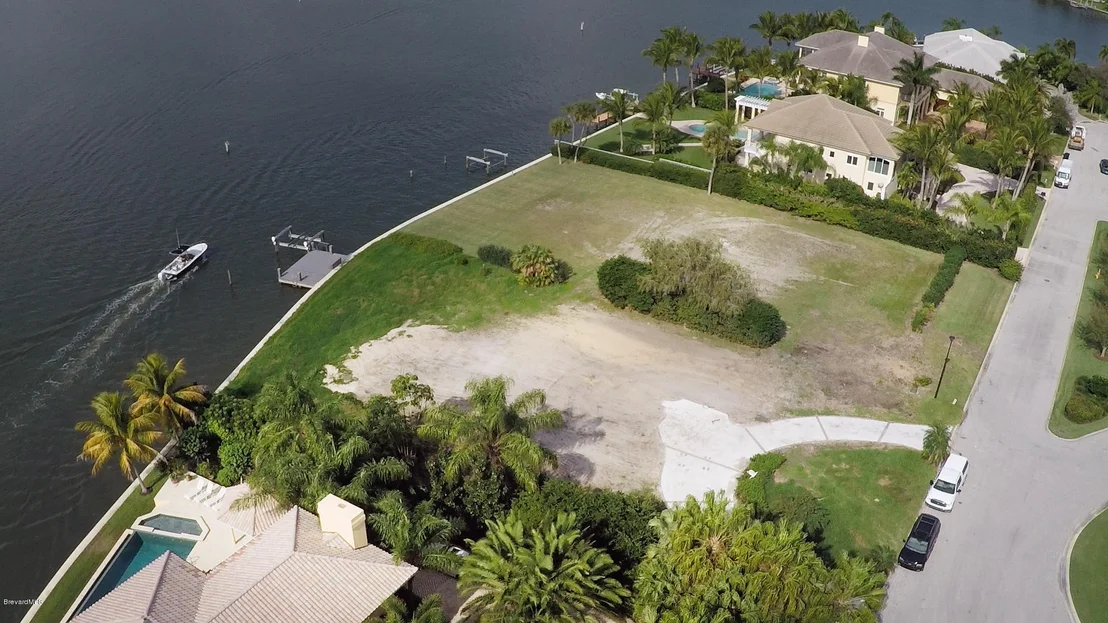 Photo of 1925 Windward Way