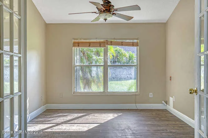 Photo of 3916 Saint Armens Circle