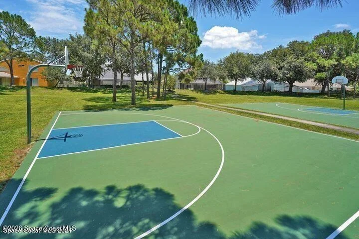 Photo of 394 Tunbridge Drive