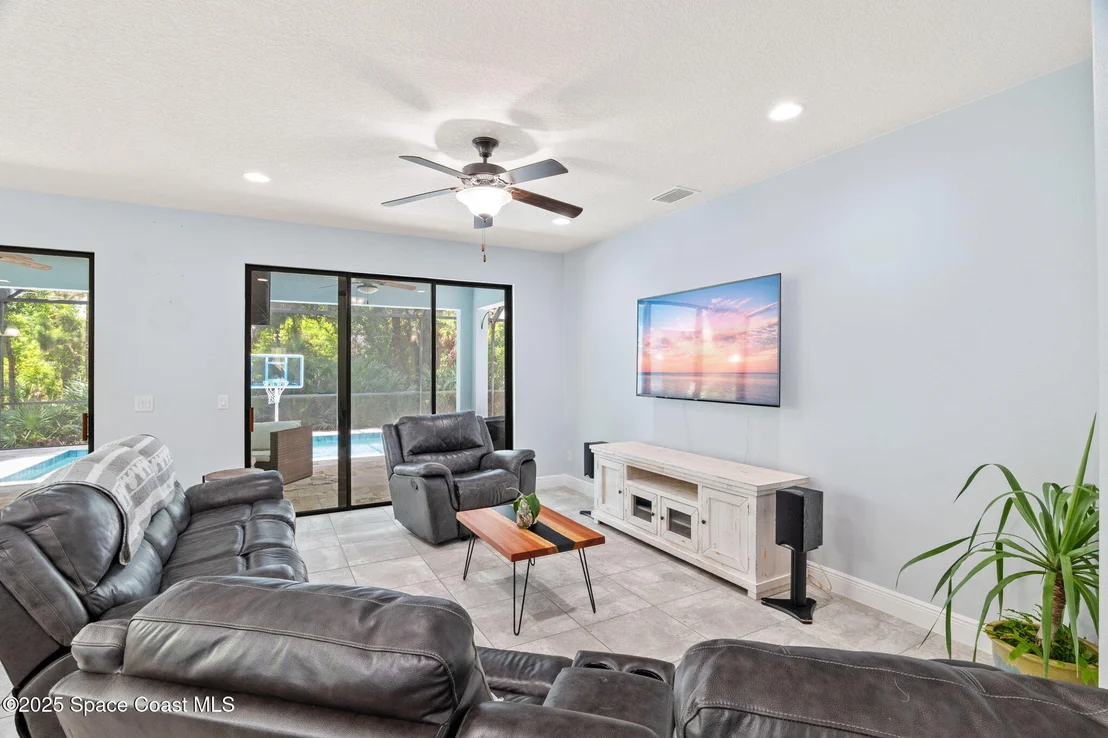 Photo of 8132 Strom Park Drive