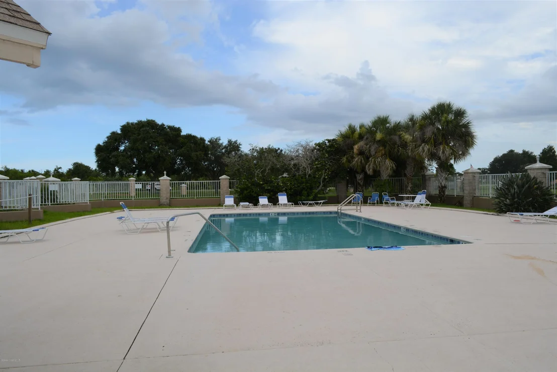 Photo of 6995 Hammock Trace Drive