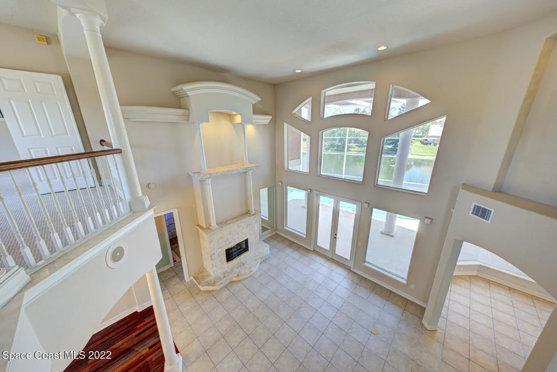 Photo of 334 Island Drive