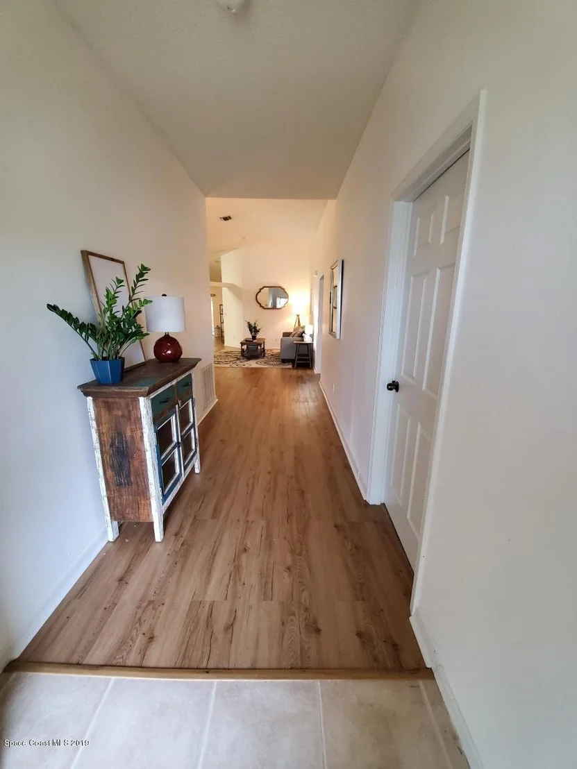 Photo of 550 Benton Drive