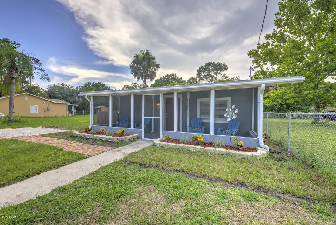 Photo of 2280 Wilcox Street