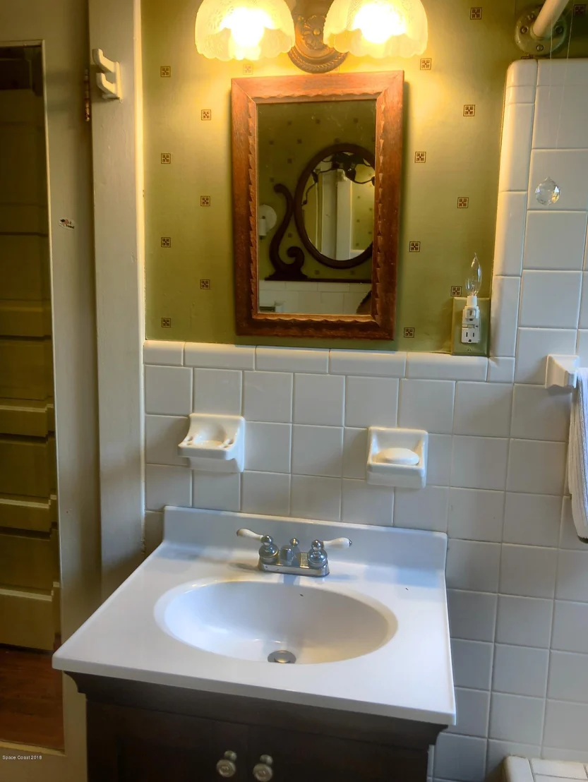 Photo of 4091 Indian River Drive N