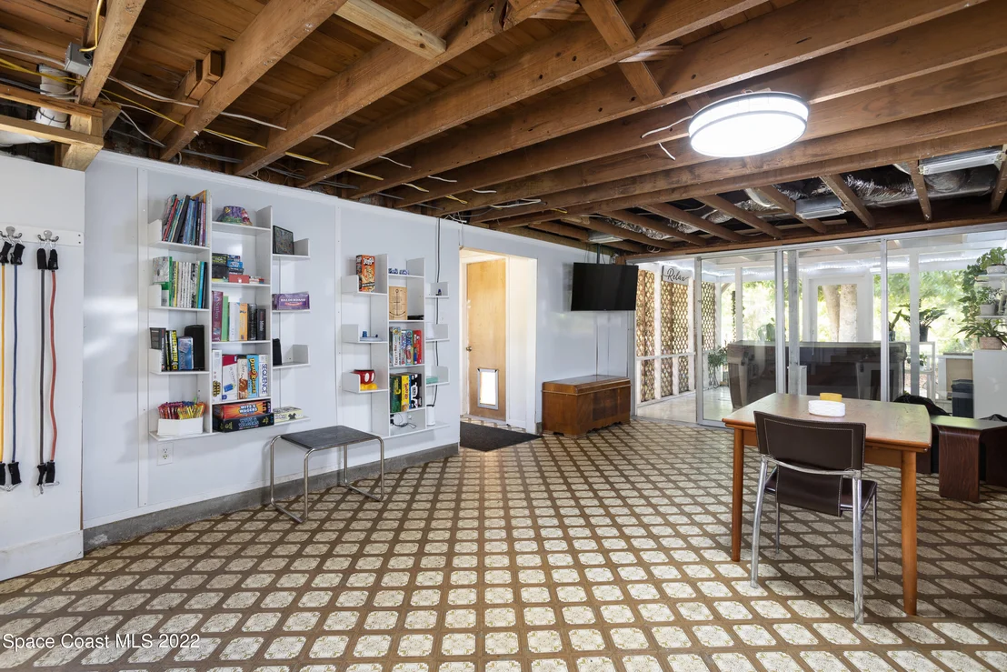 Photo of 115 Valencia Road