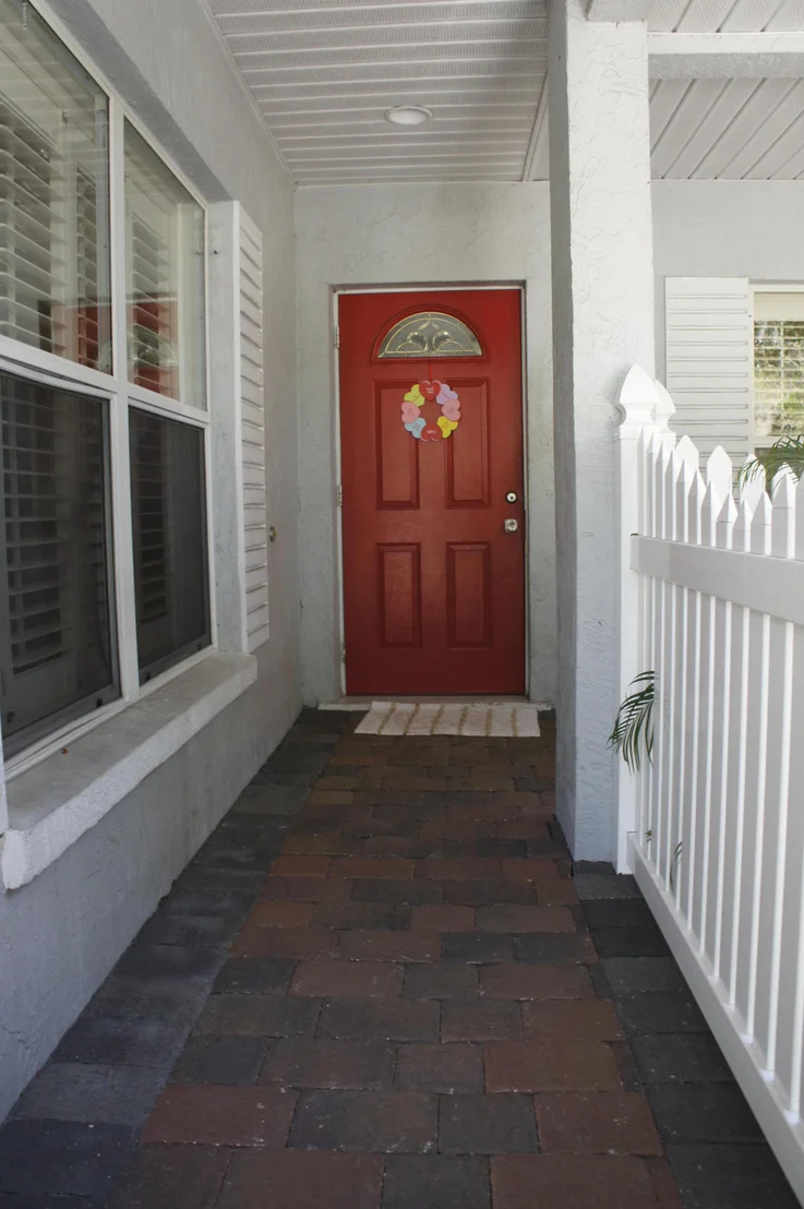 Photo of 555 Old Oak Street