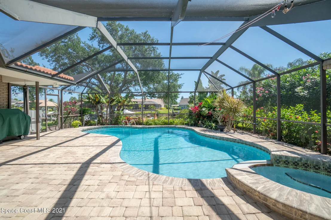 Photo of 539 Lanternback Island Drive