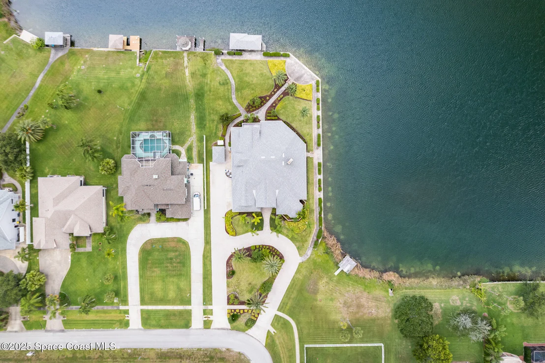 Photo of 1175 Tuckaway Drive