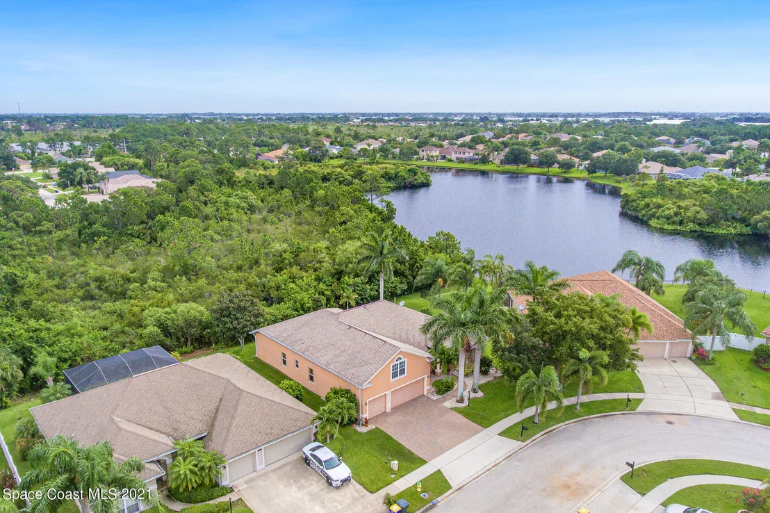 Photo of 442 Wynfield Circle