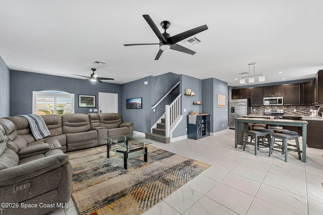 Photo of 313 Palm Breezes Drive