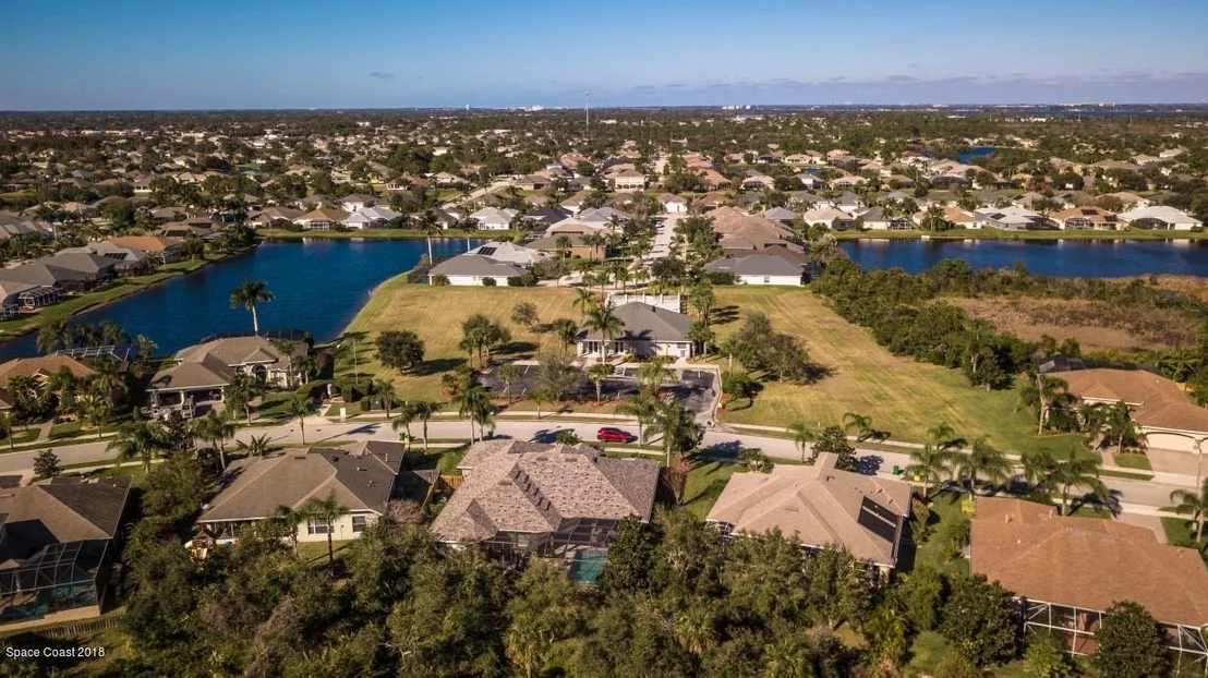 Photo of 1567 Auburn Lakes Drive