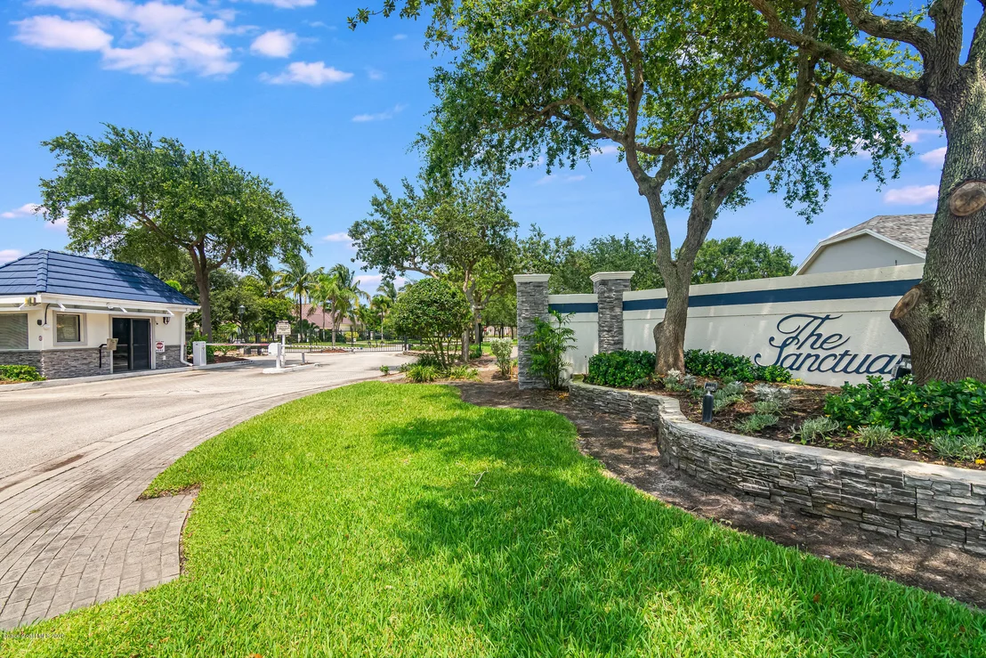 Photo of 845 Sanderling Drive
