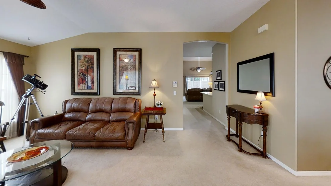 Photo of 1670 Rustic Way