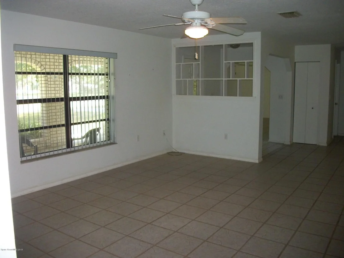 Photo of 1200 Wayne Lane NE