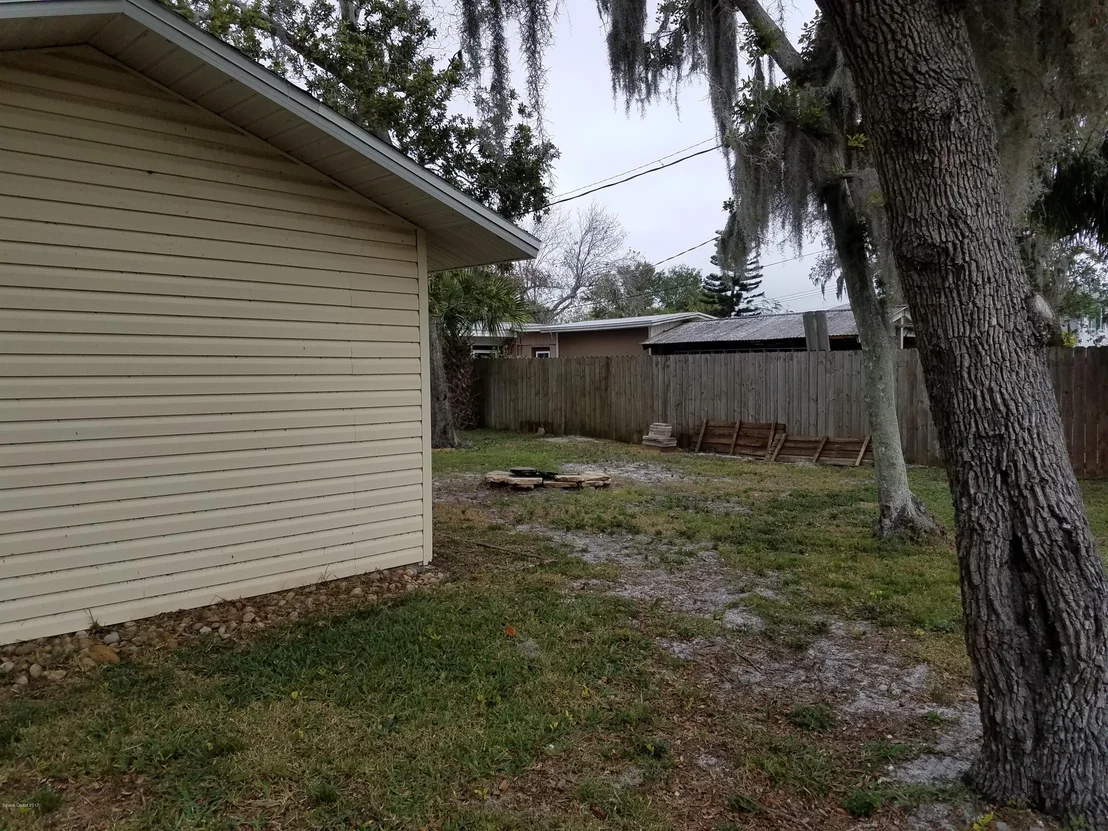 Photo of 853 Hemlock Street