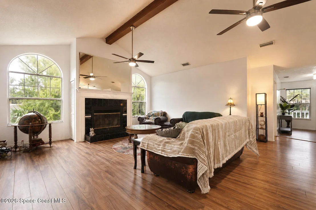 Photo of 4165 Heller Road