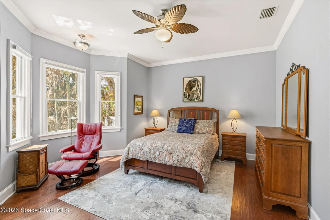 Photo of 409 Rockledge Drive