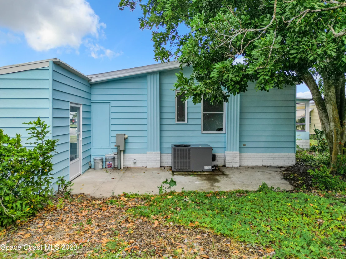 Photo of 534 Jennifer Circle