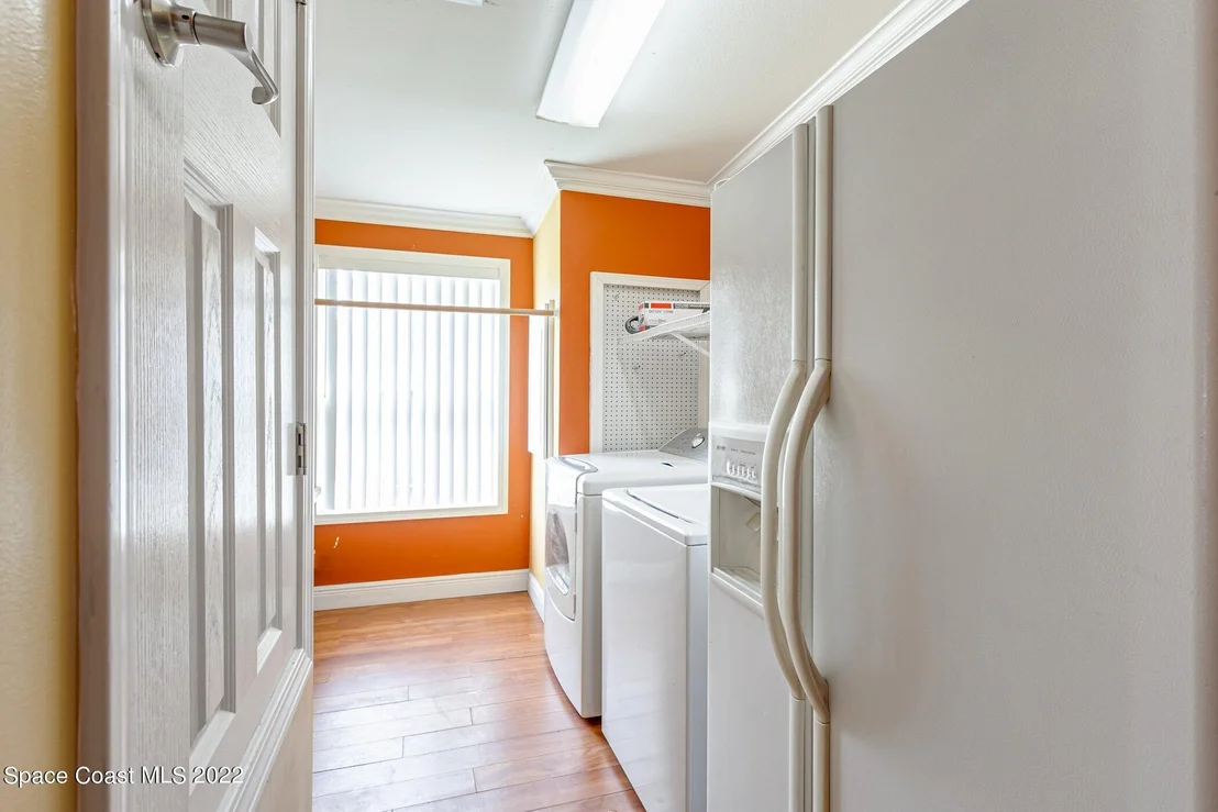 Photo of 1075 Lindholm Place