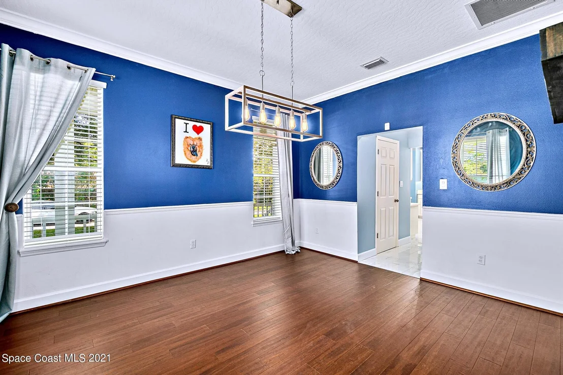 Photo of 3575 James Road