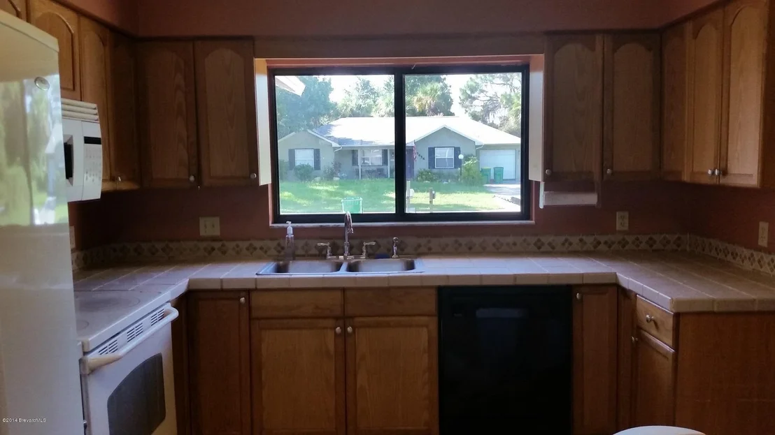 Photo of 5657 Flint Road