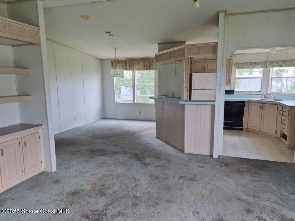 Photo of 192 Rosewood Drive
