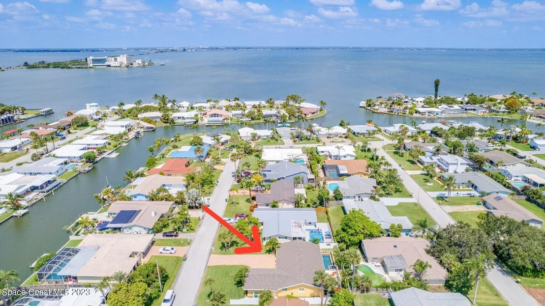Photo of 340 Dorset Drive