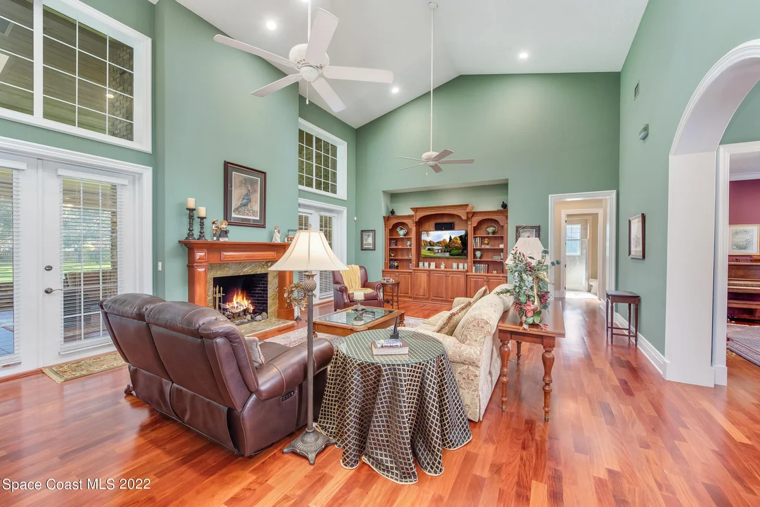 Photo of 3685 Oak Lane