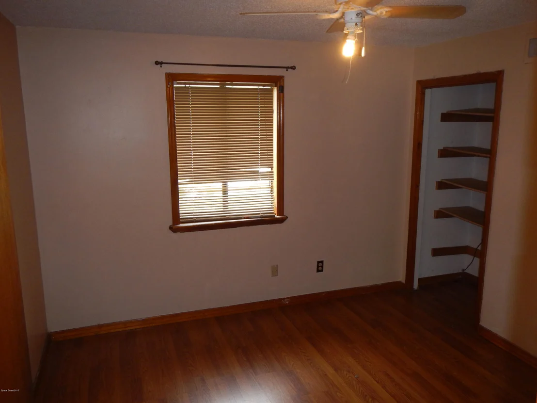 Photo of 3477 Jupiter Boulevard SE