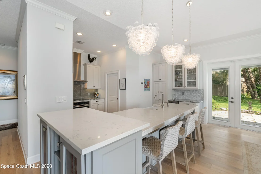 Photo of 413 N Indian River Drive