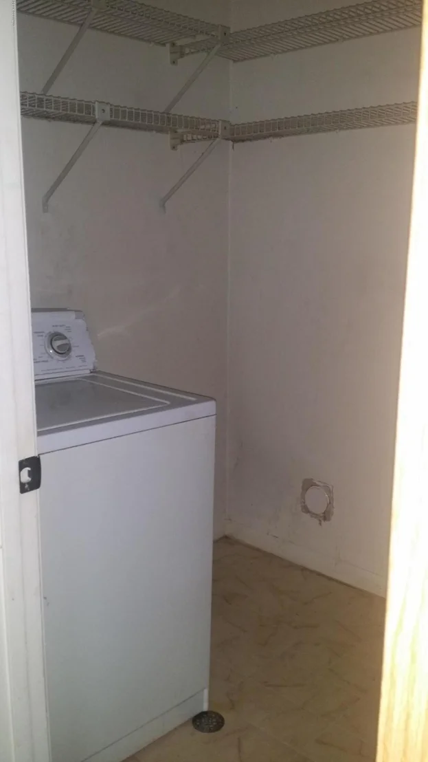 Photo of Unit R65 at 1880 Murrell Road