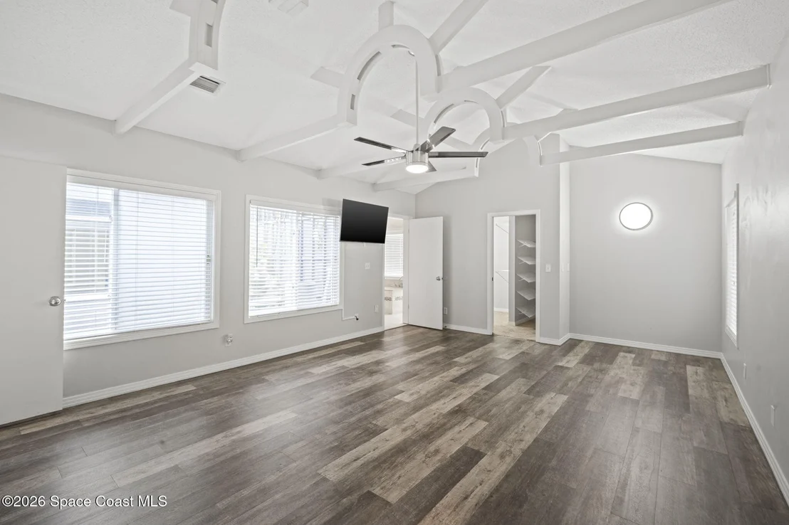 Photo of 3884 Goshawk Place
