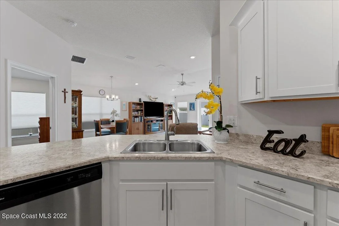 Photo of 763 Moment Street