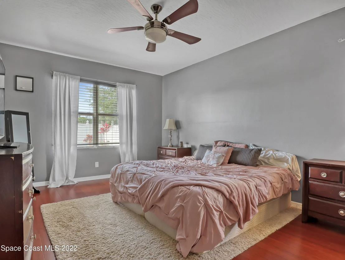 Photo of 74 Sedgewood Circle