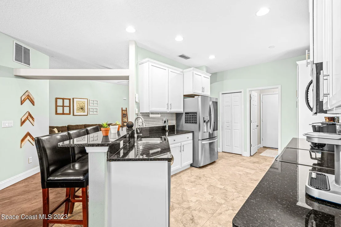 Photo of 5916 Indigo Crossing Drive