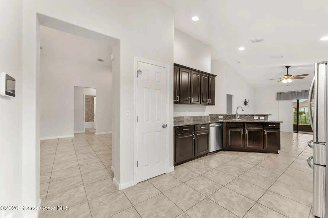 Photo of 869 Fiddleleaf Circle