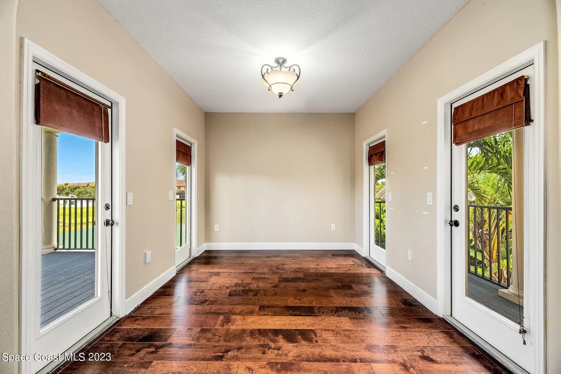 Photo of 609 Monterey Drive