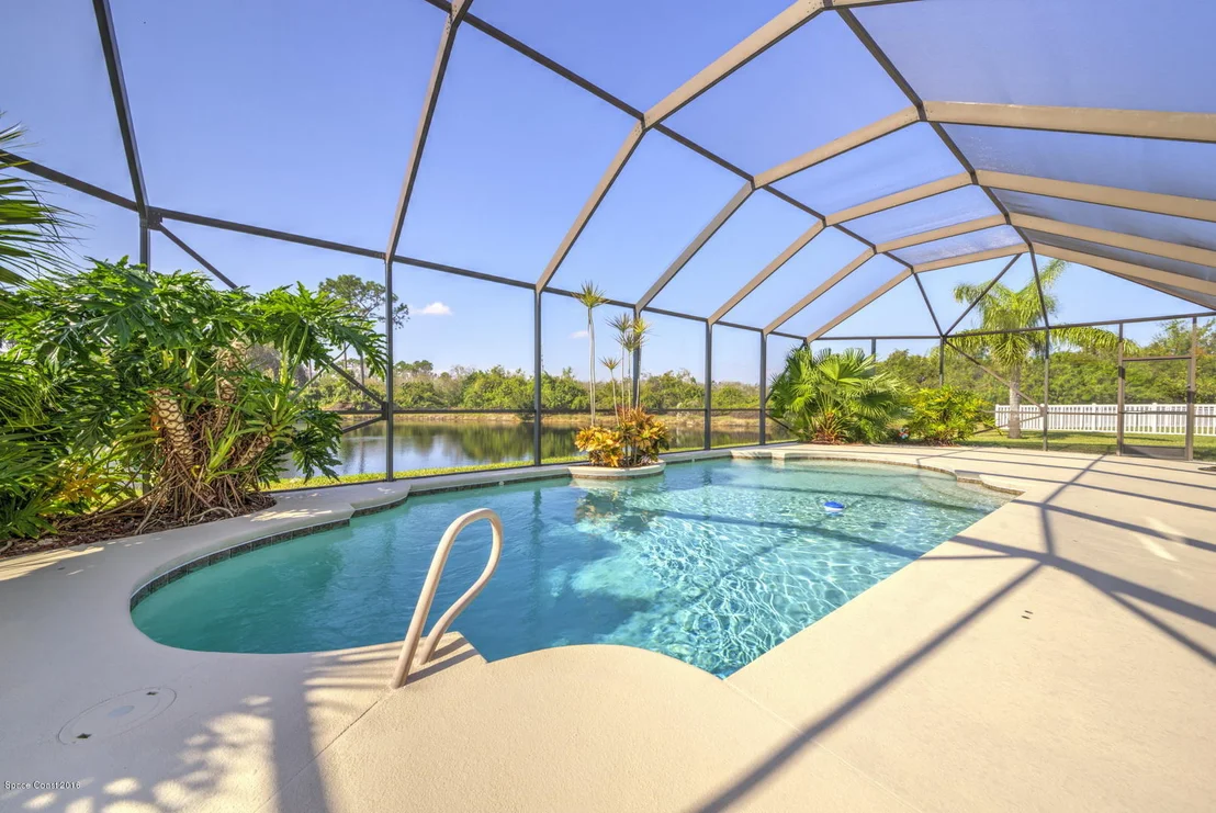 Photo of 3516 Peninsula Circle