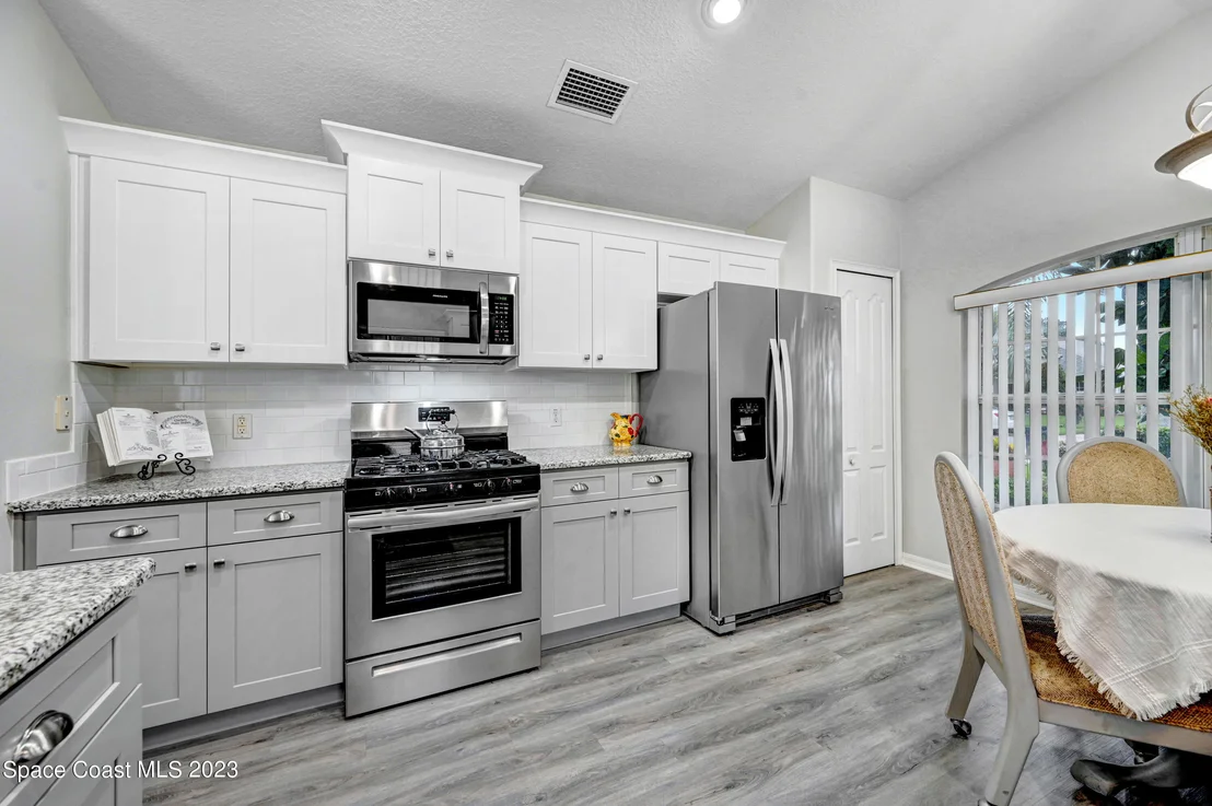 Photo of 1401 Lago Mar Drive