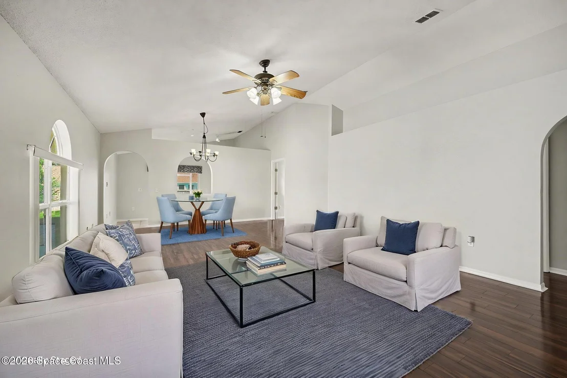 Photo of 2824 Maderia Circle