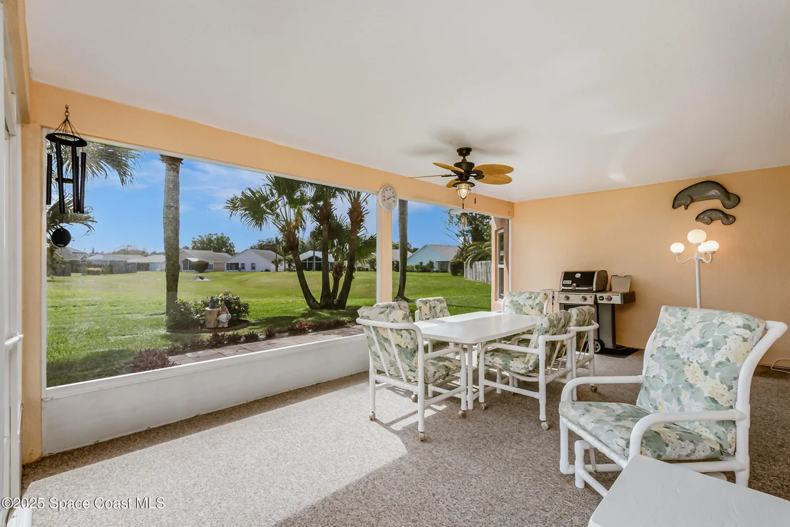 Photo of 1087 Pine Creek Circle NE