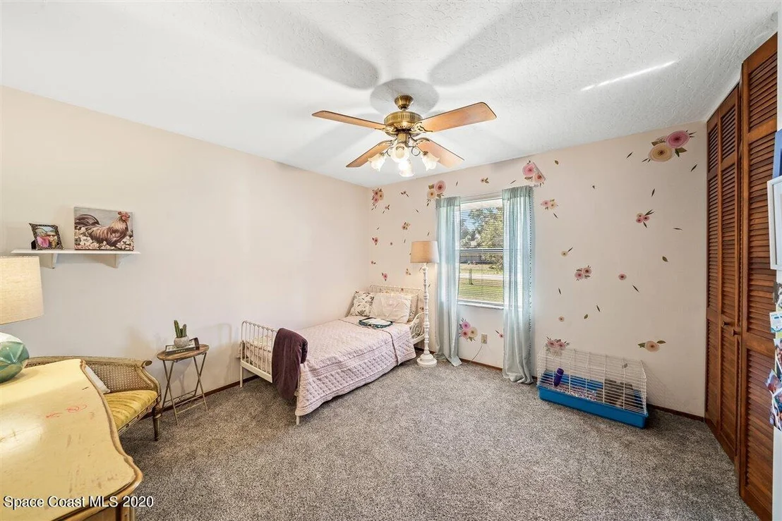 Photo of 4887 Chicago Street