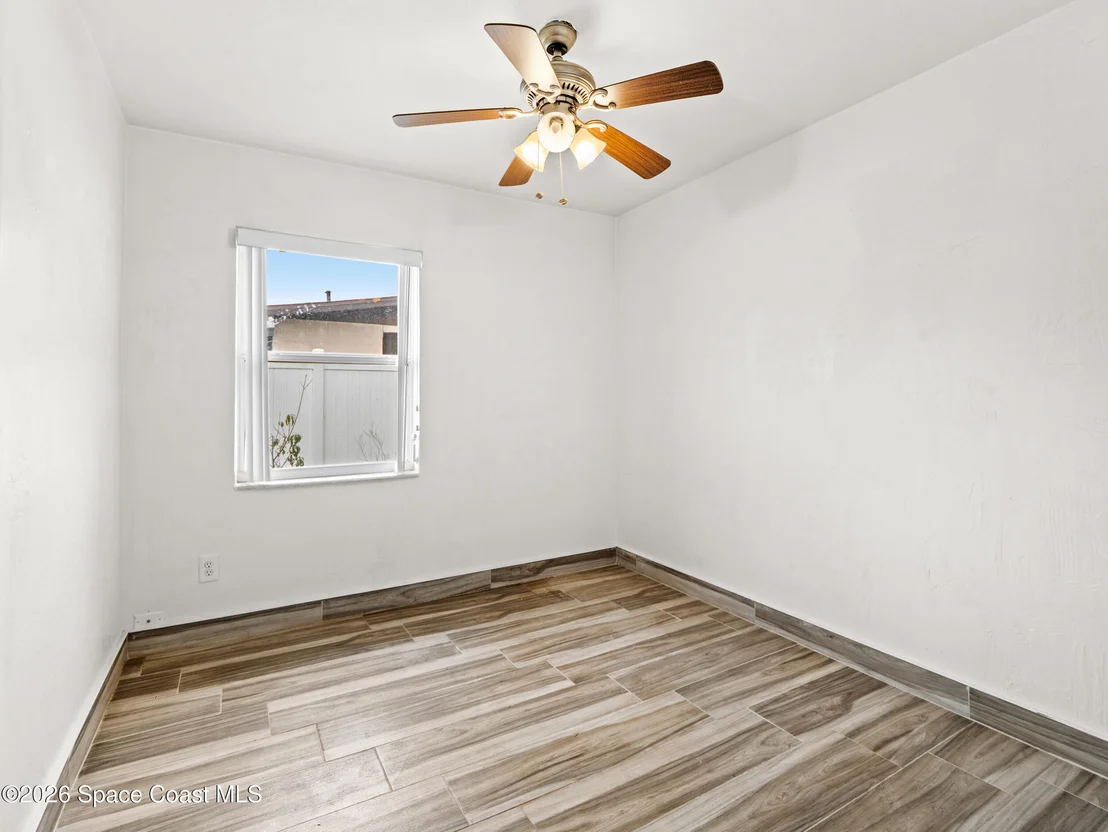 Photo of 979 Alexia Street