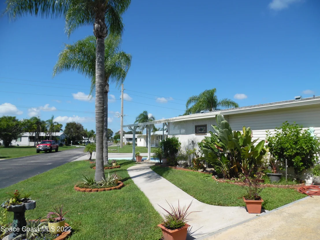 Photo of 7685 Chasta Road