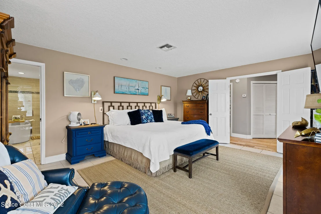 Photo of 810 Kerry Downs Circle