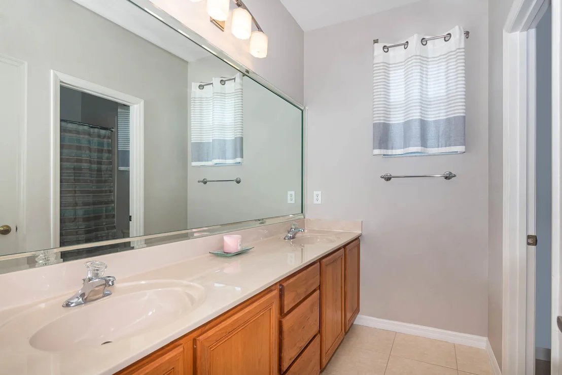 Photo of 3466 Peninsula Circle
