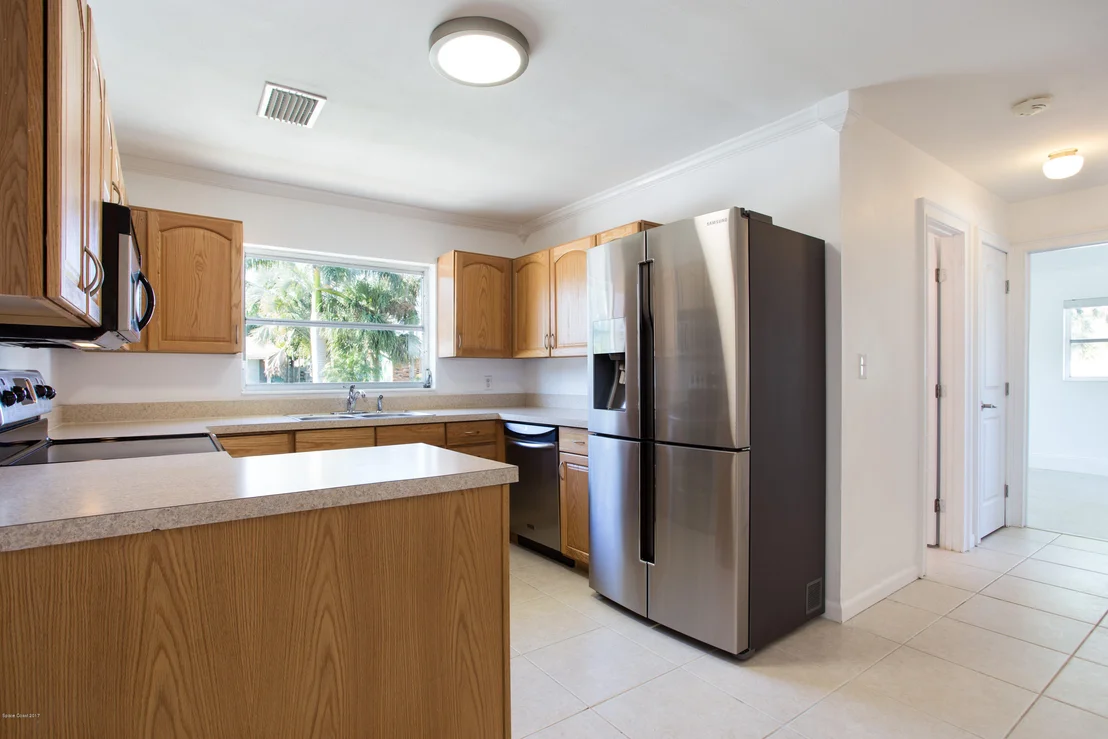 Photo of 390 Willow Drive